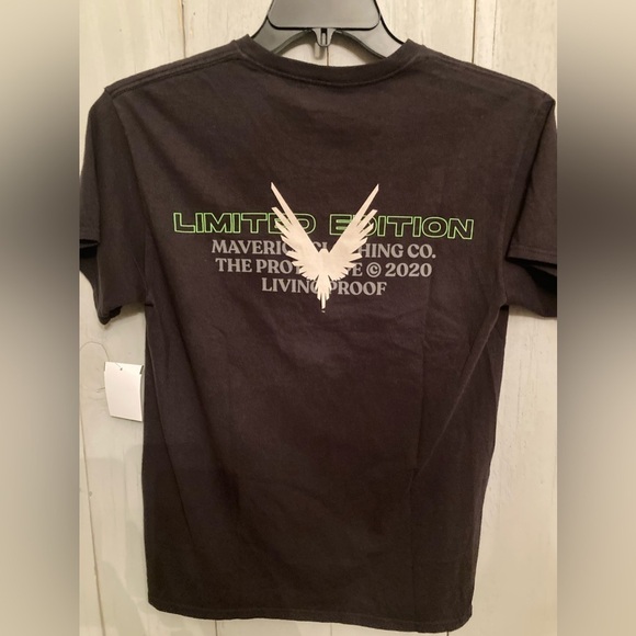 Maverick (Logan Paul) White Bird Graphic Print Neon Green Black T-Shirt S-SM New - Picture 4 of 5